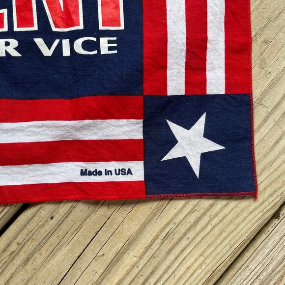 Willie Nelson For President 2008 Red And Blue Campaign Bandana - Picture 3 of 5